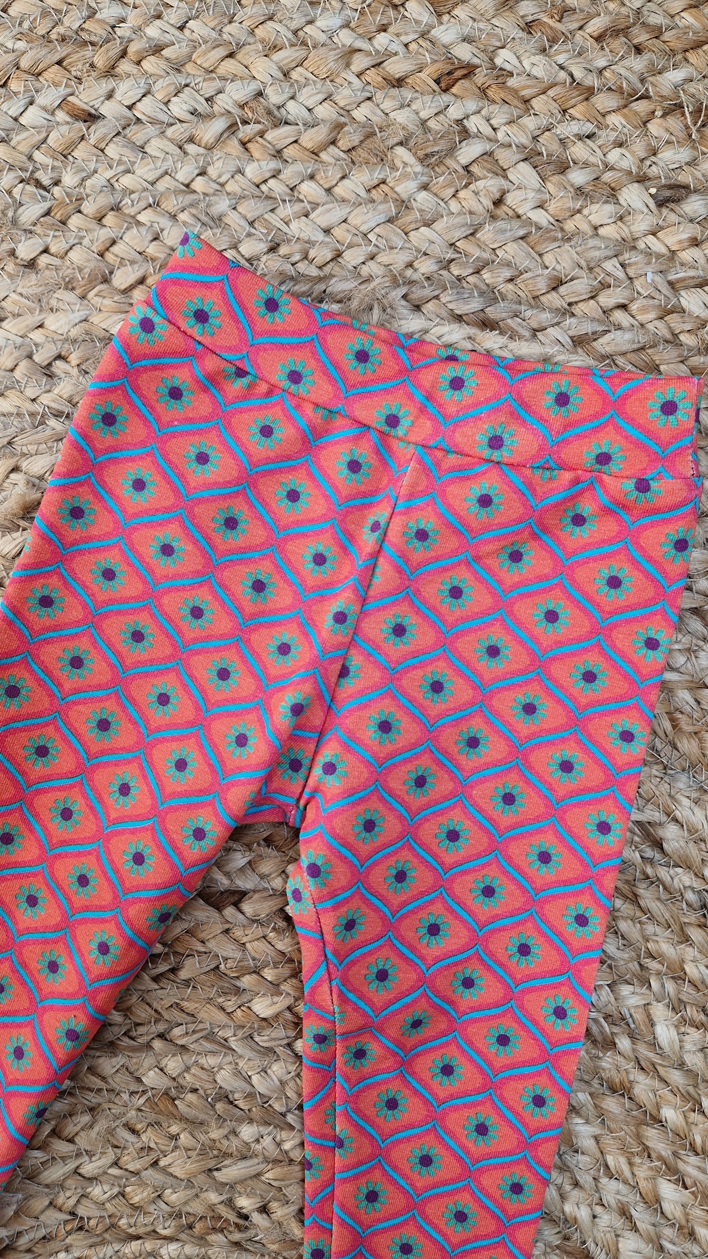 ♡ 62-68-Retro rood
