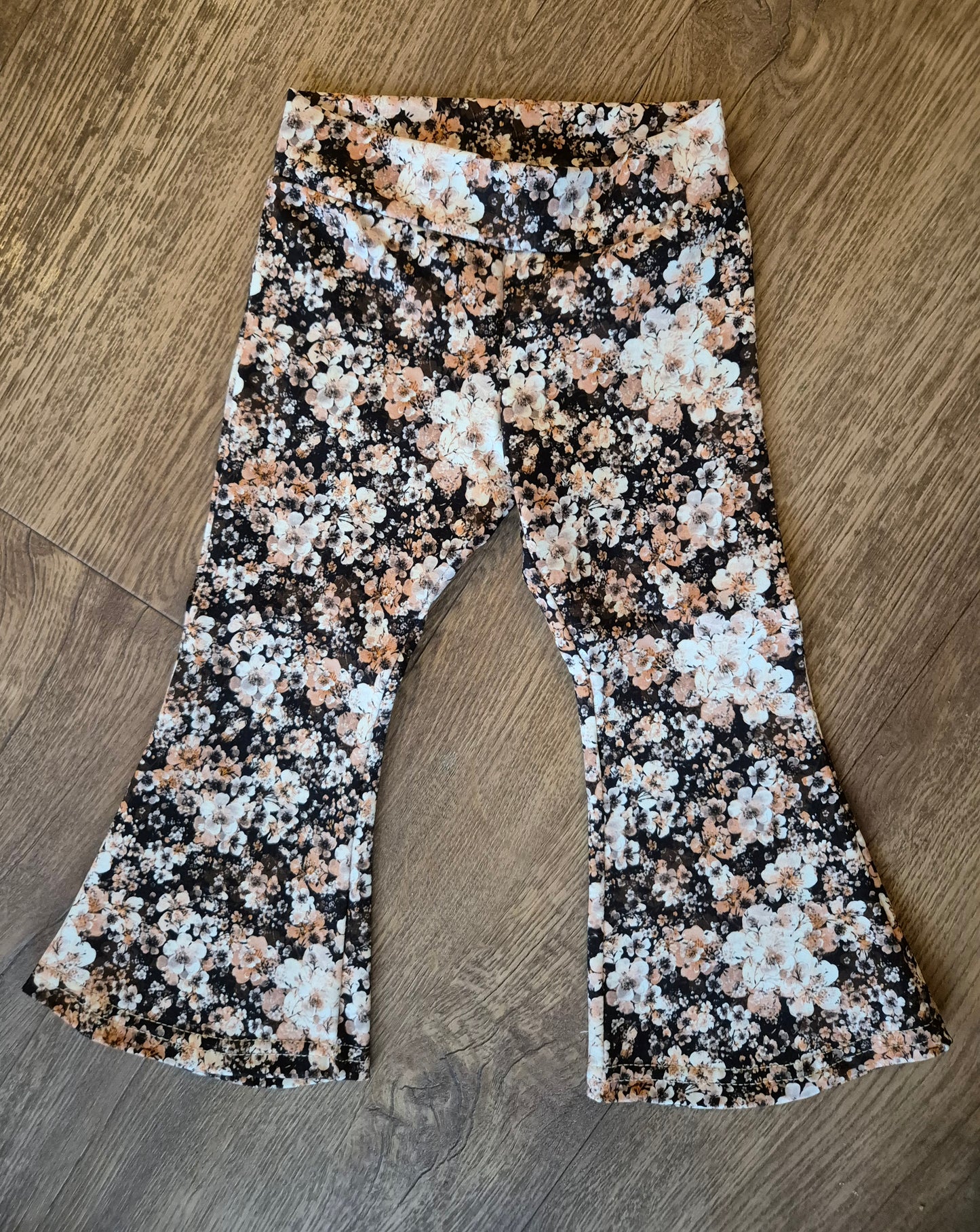 _ Zwarte bloemen