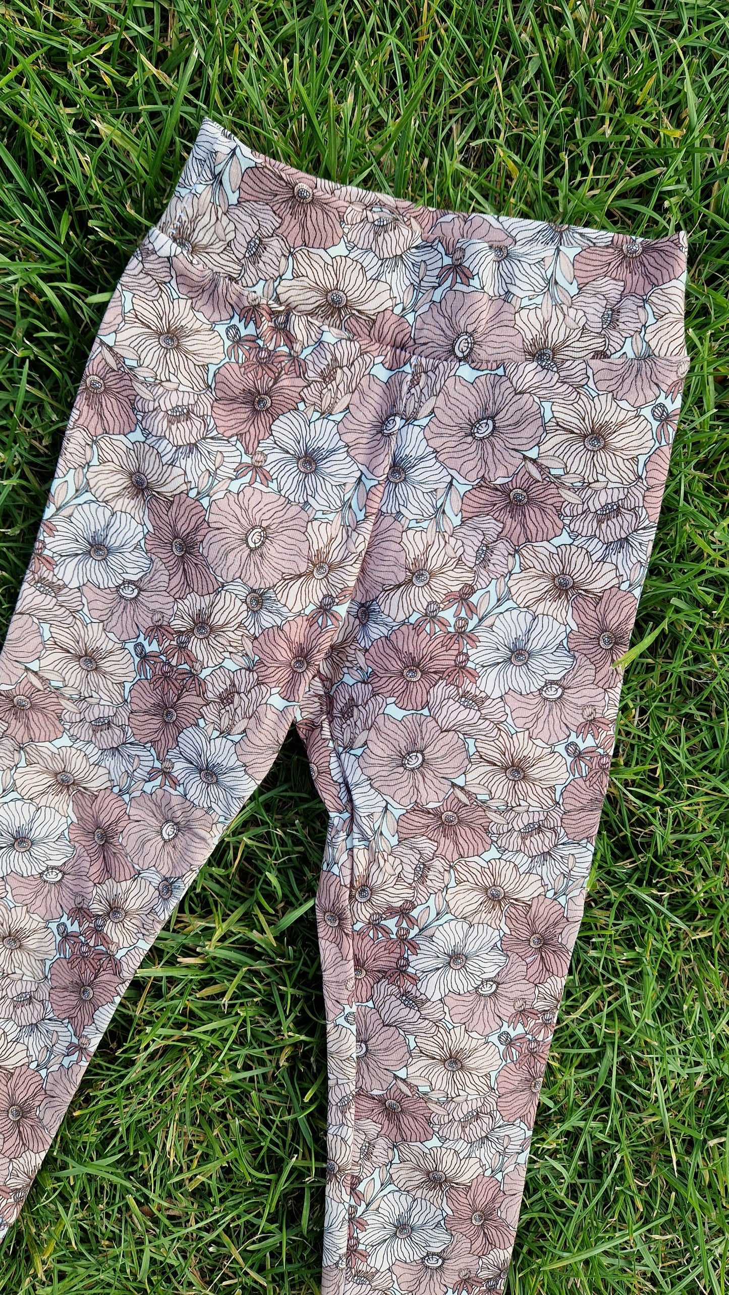 ♡ Nude bloemen en bloesem