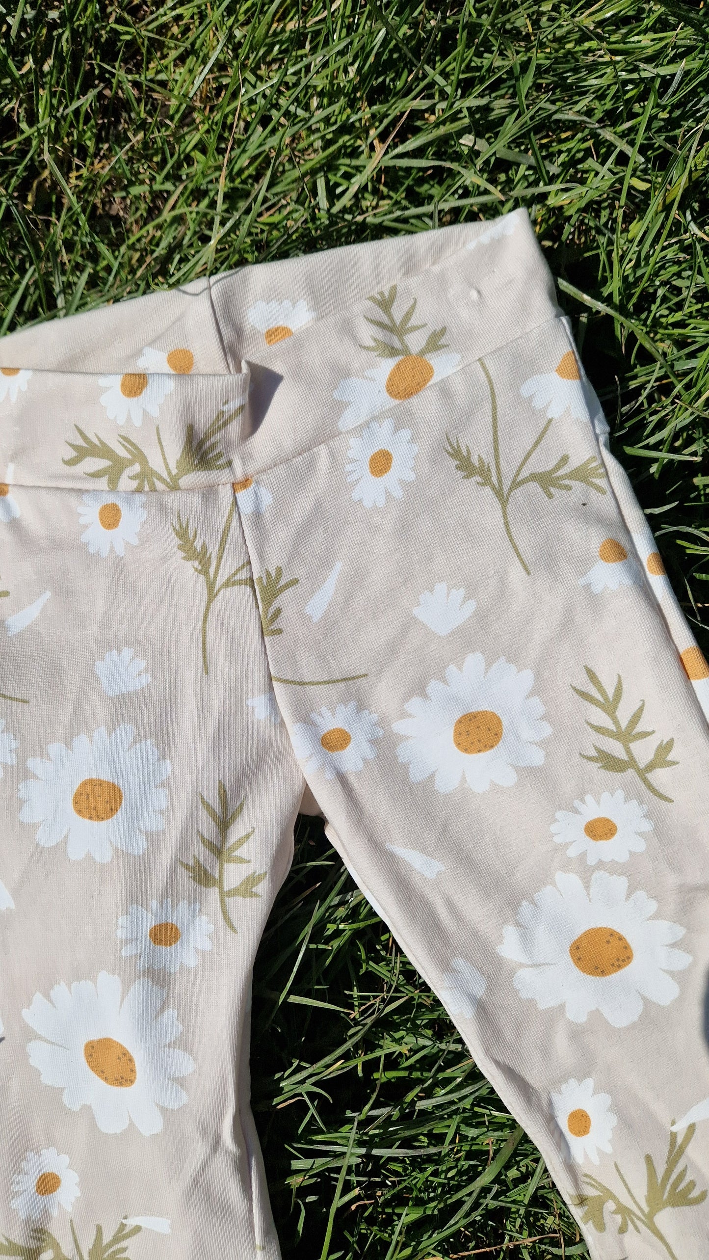 _ Madeliefjes beige