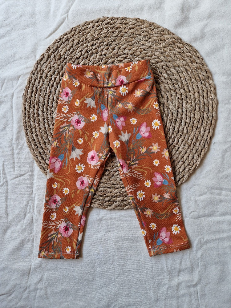 ♡ Brown Flowers
