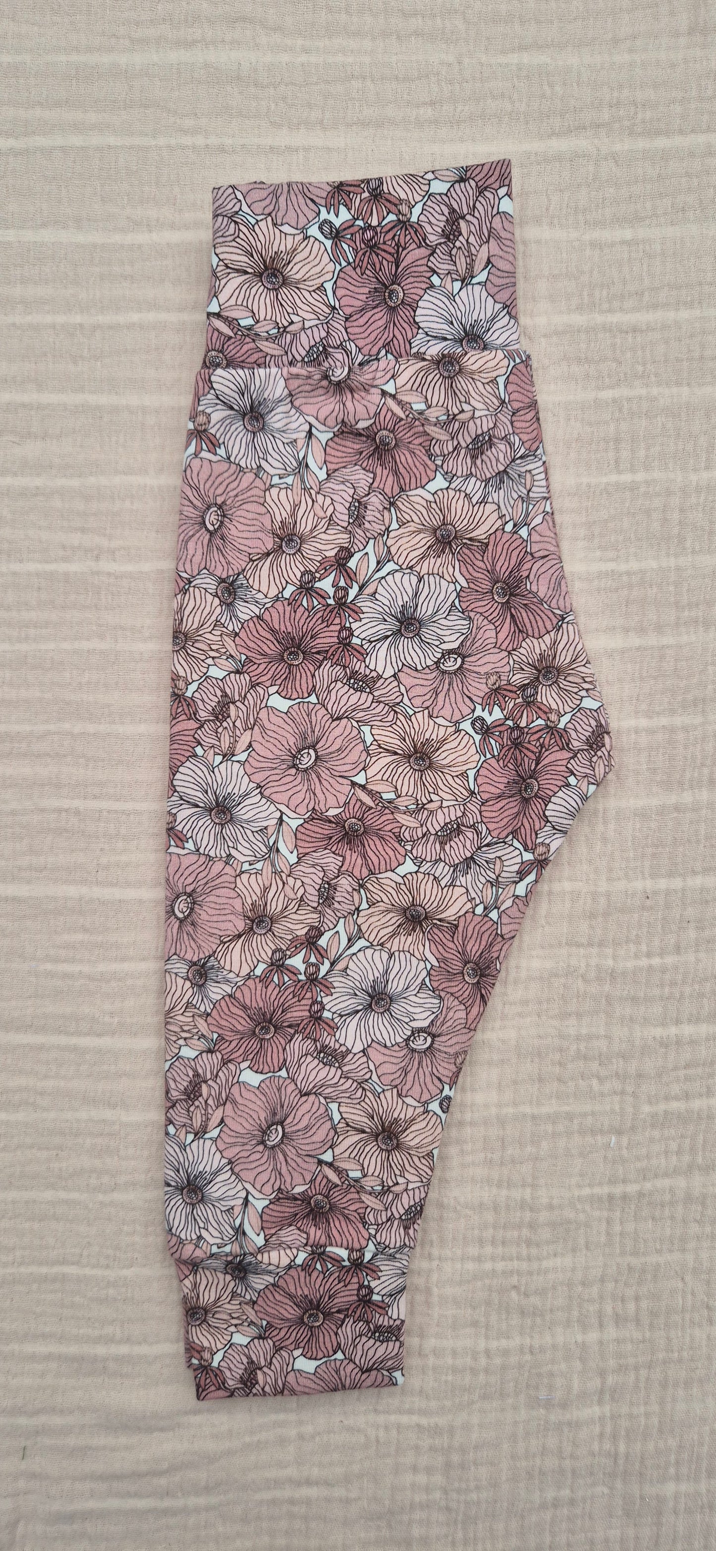 ■ Babybroekje Nude bloemen