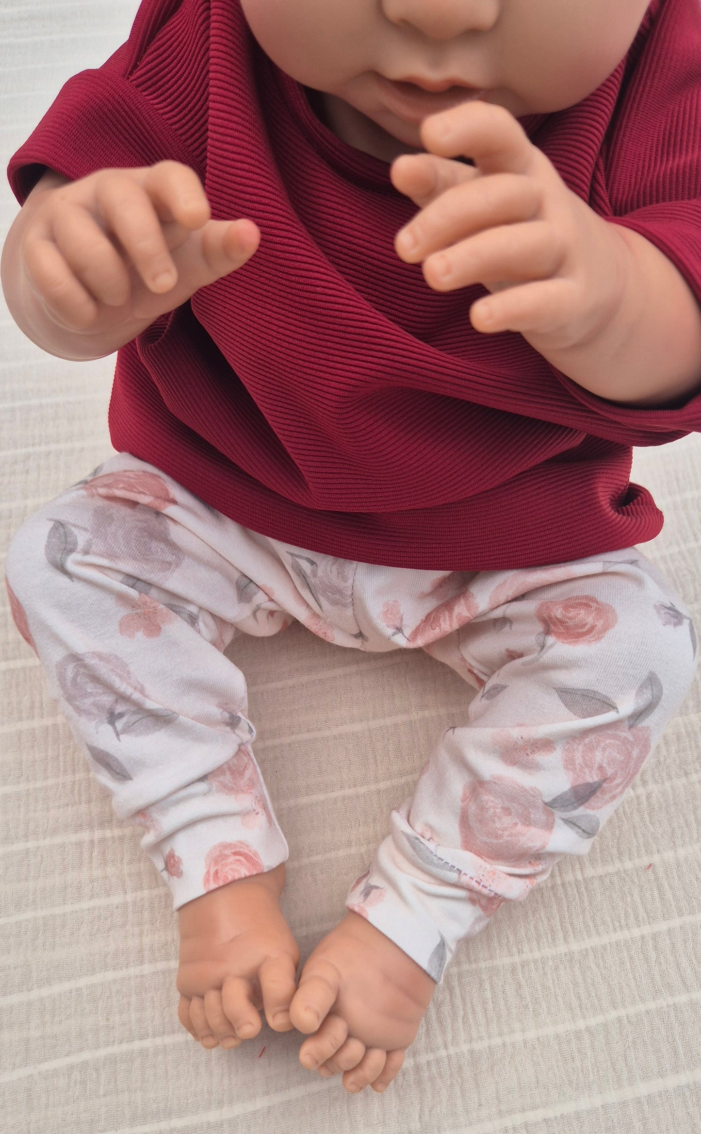■ Babybroekje Roosjes